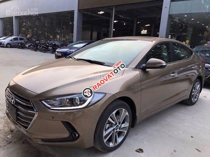 Hyundai Trường Chinh- bán Hyundai Elantra 2.0AT 2018, tặng 100% thuế trước bạ- giá thương lượng- LH: 0904 806 785-1