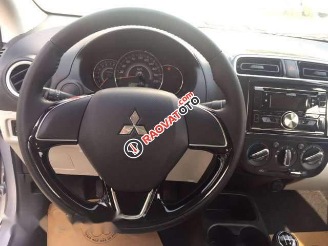 Bán Mitsubishi Attrage đời 2017, màu đỏ, nhập khẩu nguyên chiếc-4