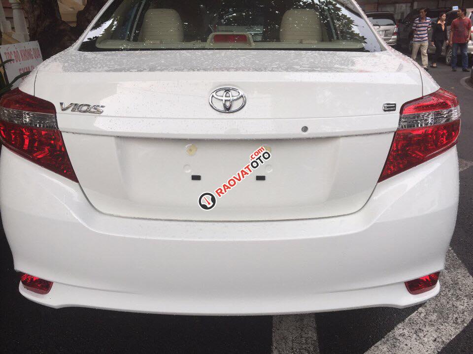 Bán Toyota Vios 1.5E, hộp số vô cấp, xe giao ngay, hỗ trợ vay vốn trước 95%-3