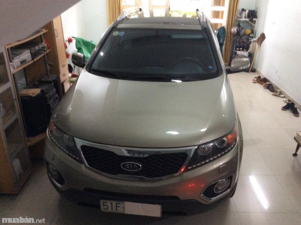 Bán xe Kia Sorento đời 2015, màu vàng, nhập khẩu -0