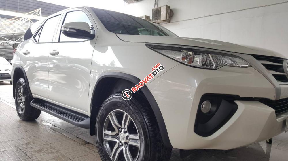 Bán Toyota Fortuner 2.4G 4x2MT xe máy dầu, số sàn, sản xuất 2017, nhập khẩu, luôn có đủ màu giao ngay-0