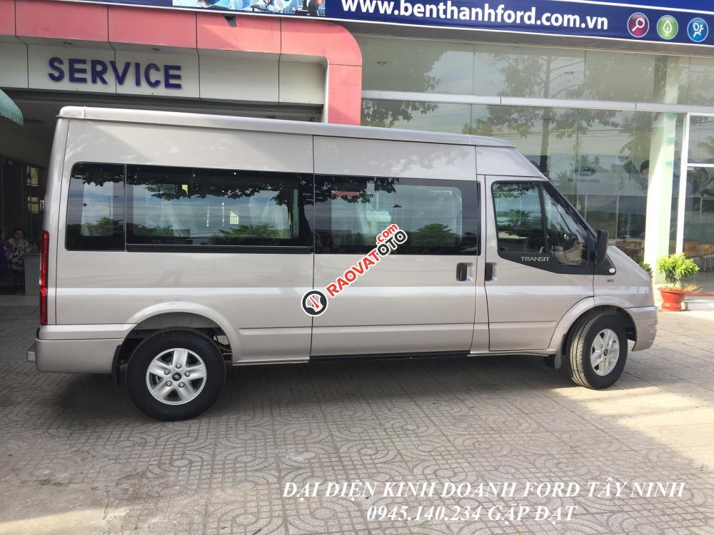 Bảng giá xe Ford Transit 16 chỗ, mới nhất 2018, ba phiên bản-0