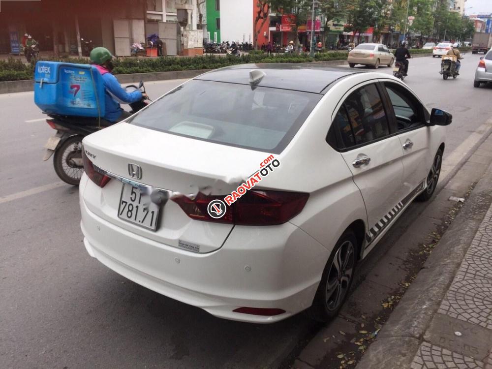 Bán Honda City 1.5 AT đời 2016, màu trắng, giá tốt-3