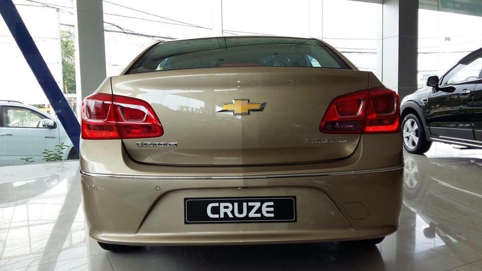 Bán xe Chevrolet Cruze đời 2017, màu đỏ, nhập khẩu-10