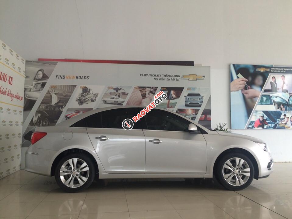 Bán xe Chevrolet Cruze LTZ ở Bắc Giang, trả góp lên đến 90%, khuyến mãi lớn trong tháng, lái thử xe tại nhà - 0971052525-1