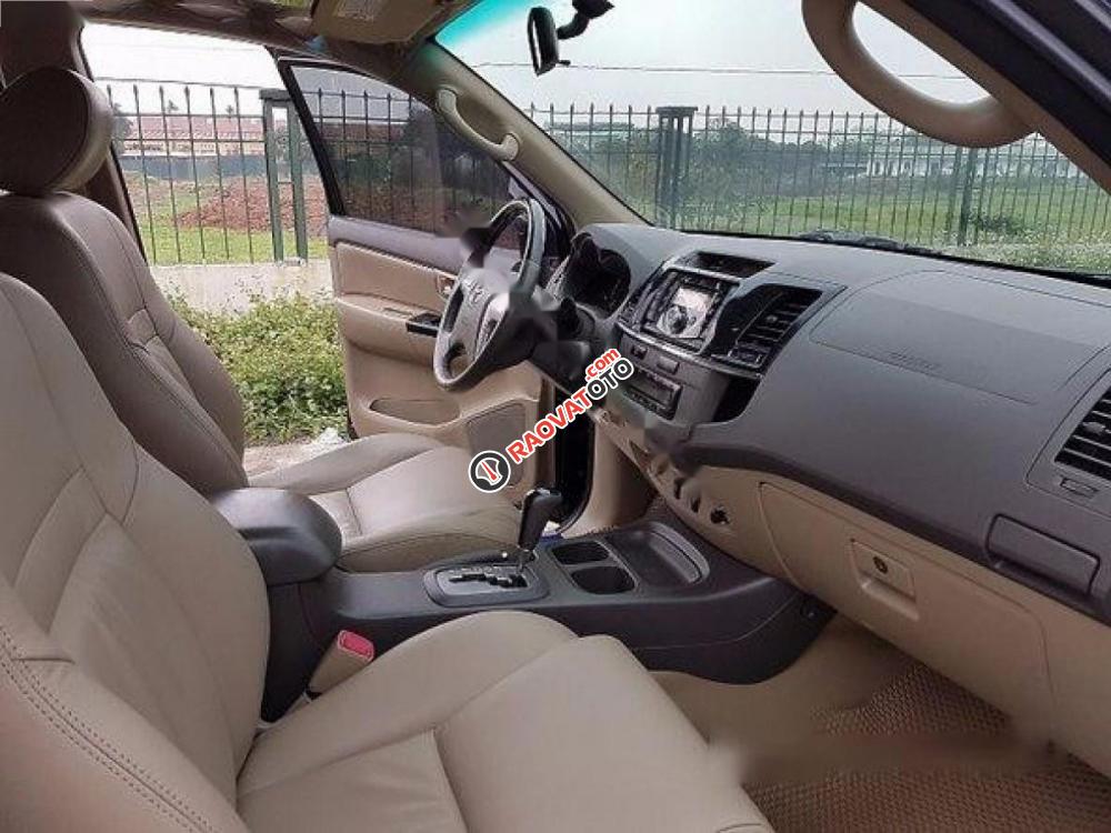 Cần bán xe Toyota Fortuner 2.7V 4x2 AT đời 2012, màu đen, 645 triệu-7
