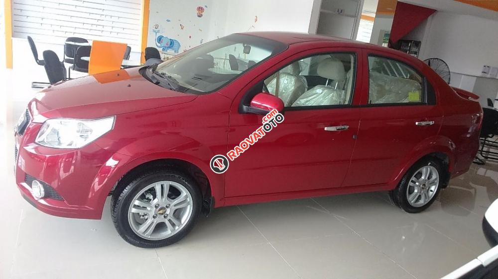 Chevrolet Aveo LTZ 1.4L màu đỏ, mua xe trả góp, lãi suất ưu đãi- lh: 090.102.7102 Huyền Chevrolet-0