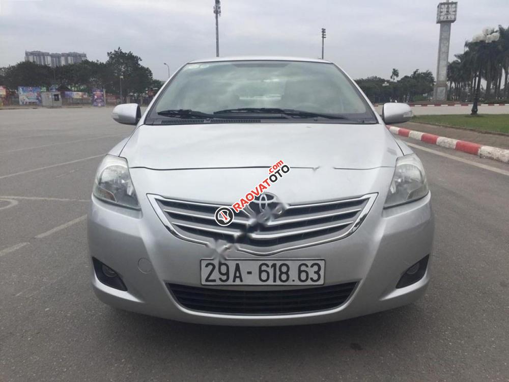 Cần bán lại xe Toyota Vios 1.5 E đời 2012, màu bạc còn mới-2