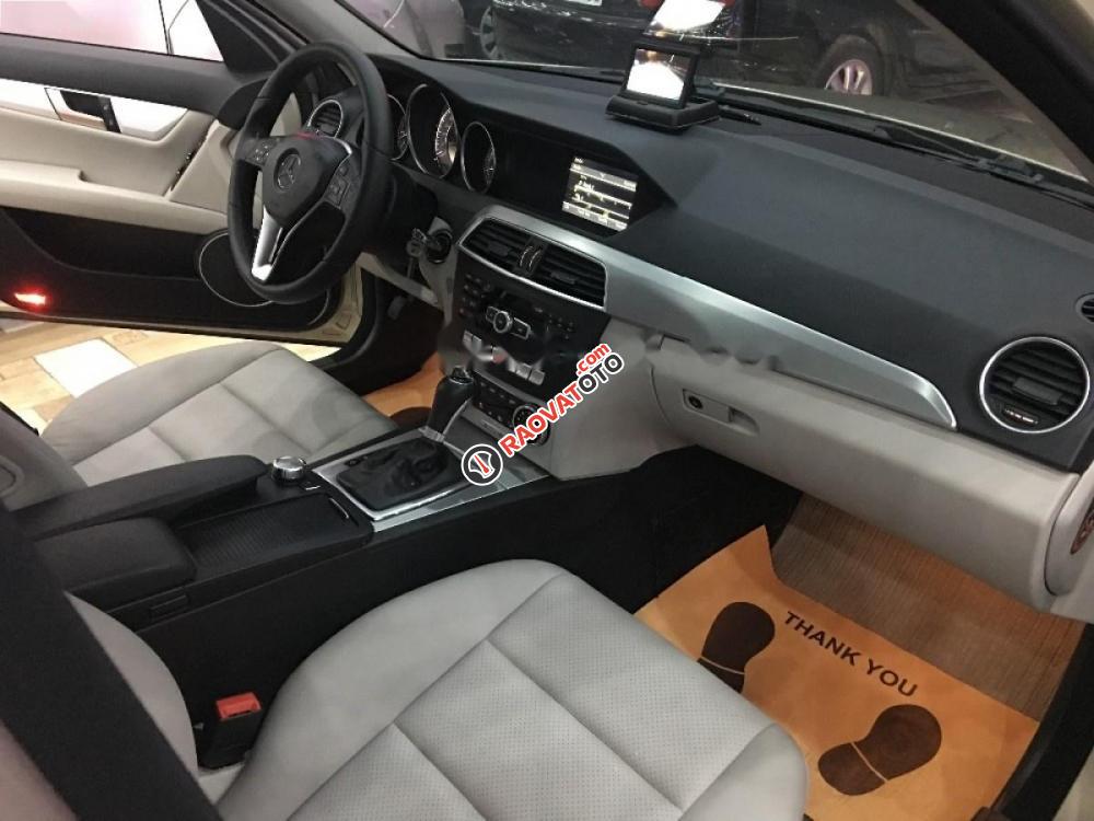 Bán Mercedes C200 đời 2013, giá 820tr-4