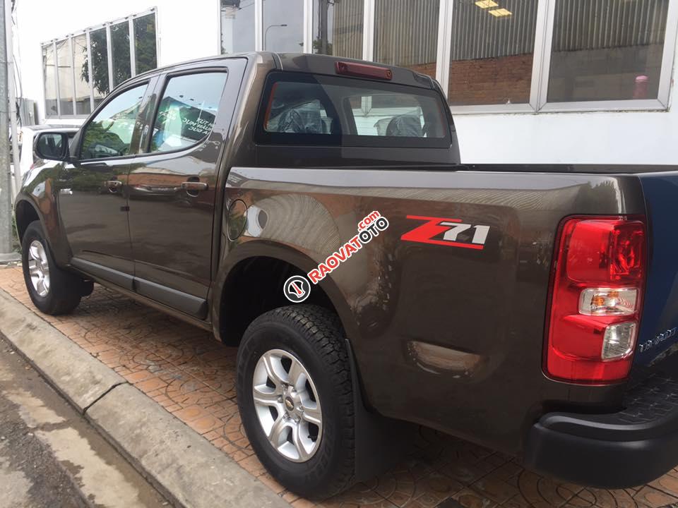 Bán xe Chevrolet Colorado LT 2.5 MT 1 cầu màu nâu, trả góp ngân hàng - LH: 0945.307.489-1