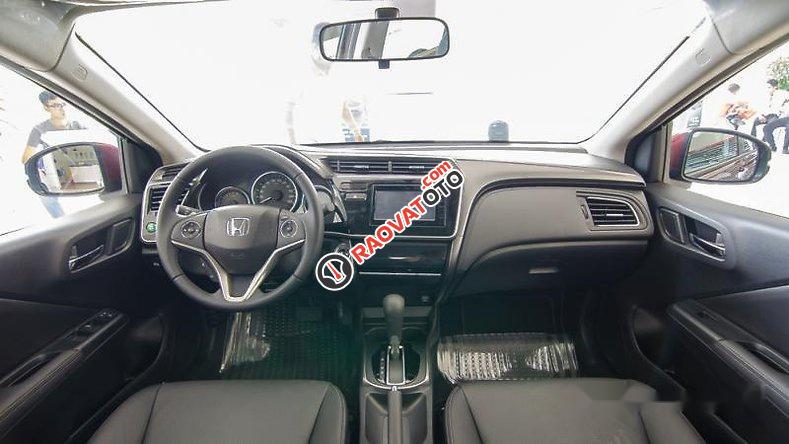 Bán Honda City đời 2017, màu trắng, giá chỉ 568 triệu-1