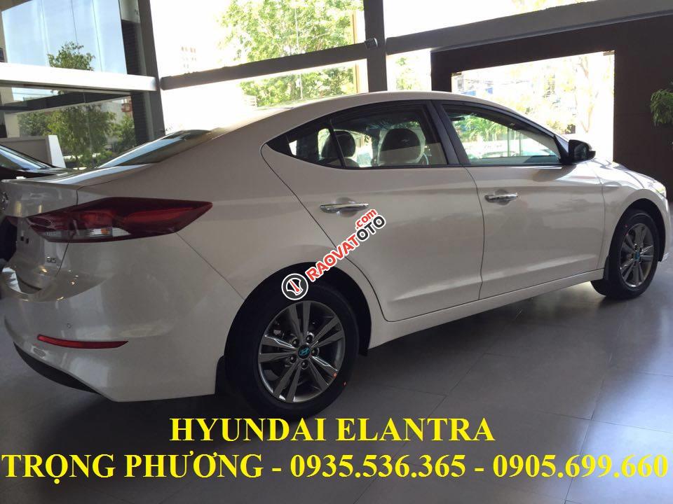 Bán Hyundai Elantra đời 2018 Đà Nẵng, chỉ cần 185 triệu nhận xe ngay-5