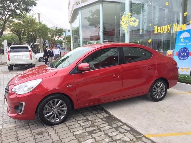 Bán Mitsubishi Attrage đời 2017, màu đỏ, nhập khẩu-3