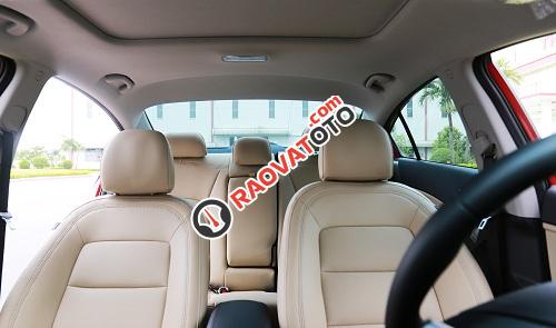 Kia Giải Phóng - Hỗ trợ vay trả góp 90% giá trị xe khi mua Kia Cerato, thủ tục nhanh gọn, giao xe ngay. LH  0938808627-3