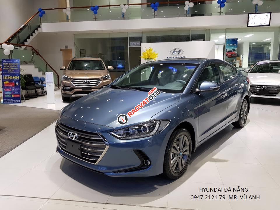 Xe Hyundai Elantra 2018 màu xanh - Đà nẵng, giảm giá 80 triệu, chỉ còn 549 triệu, Lh: 0941 295 79-2