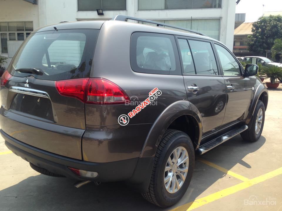 Bán Pajero Sport 1 cầu, số sàn, động cơ 2.5, cho vay đến 80%, lãi suất thấp. LH: 0905.91.01.99-2