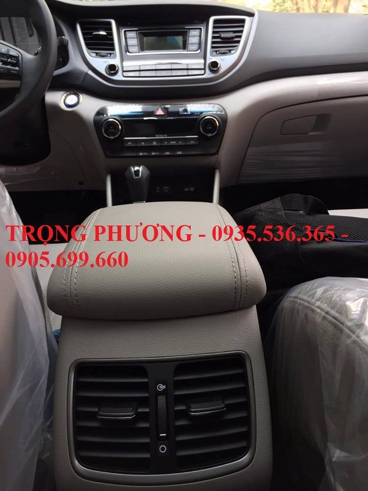 Bán Hyundai Tucson đời 2016, màu đen, xe nhập, 890tr-14