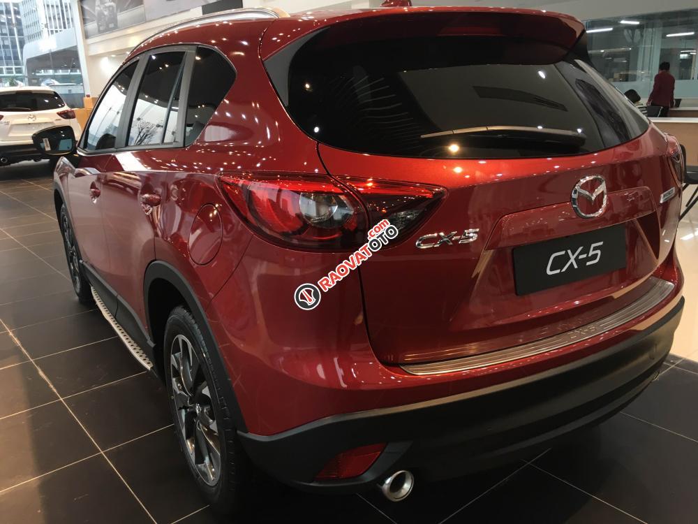 Cần bán Mazda CX 5 2.5 đời 2017, giá cạnh tranh, quà tặng hấp dẫn, trả góp 90% xe-0