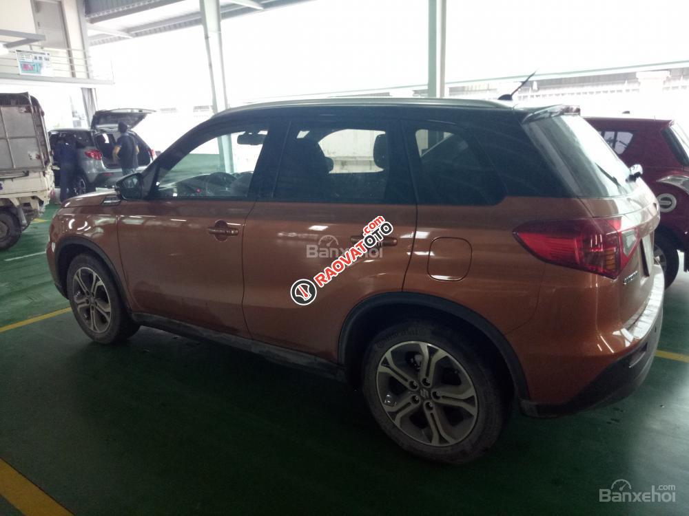 Cần bán xe Suzuki Vitara 2018, màu cam, khuyến mại đặc biệt trong tháng, LH: 0985.547.829-4