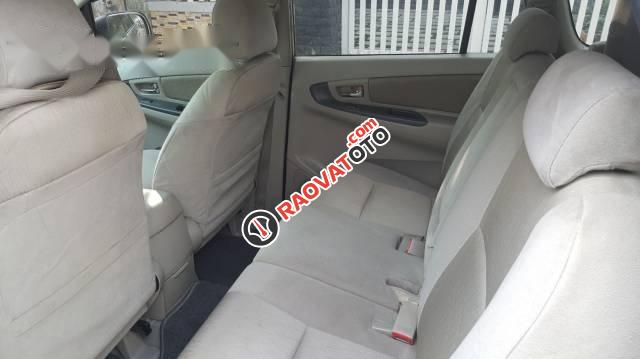 Bán xe Toyota Innova đời 2014-4