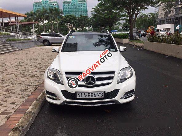 Cần bán lại xe Mercedes GLK220 đời 2014, màu trắng, nhập khẩu nguyên chiếc còn mới-2