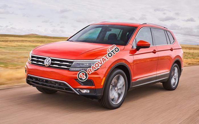 (Nhận đặt cọc)Bán xe Volkswagen Tiguan Allspace 2018, nhiều màu, nhập khẩu. Lh: 097.8877.754 Ms Phượng-1