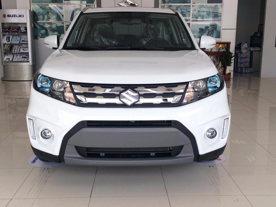 Bán Suzuki Vitara đời 2017, màu trắng, nhập khẩu nguyên chiếc-4