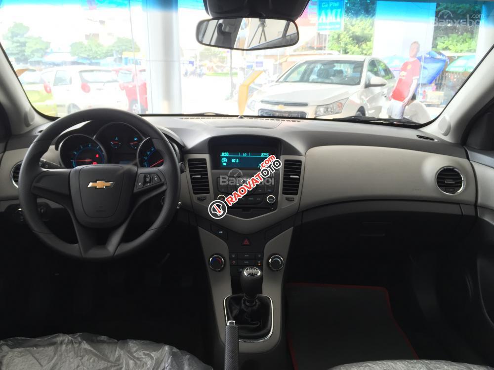 Chevrolet Cruze 2017, hỗ trợ vay ngân hàng 80%. Gọi Ms. Lam 0939193718-5