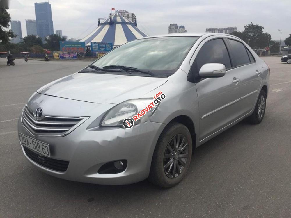 Cần bán lại xe Toyota Vios 1.5 E đời 2012, màu bạc còn mới-1