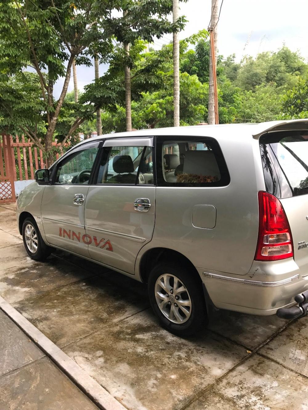 Bán Toyota Innova đời 2008, màu bạc, nhập khẩu-1