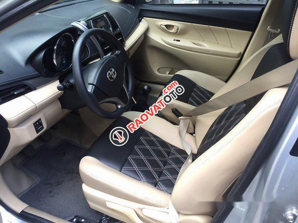 Cần bán lại xe Toyota Vios đời 2017, màu bạc giá cạnh tranh-0