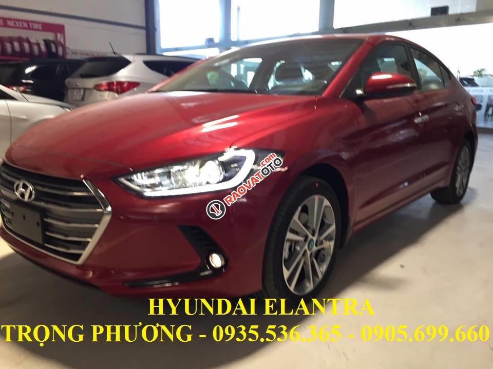 Bán Hyundai Elantra Đà Nẵng, bán xe Elantra Đà Nẵng, giá xe Elantra 2018 Đà Nẵng, LH: Trọng Phương - 0935.536.365-8