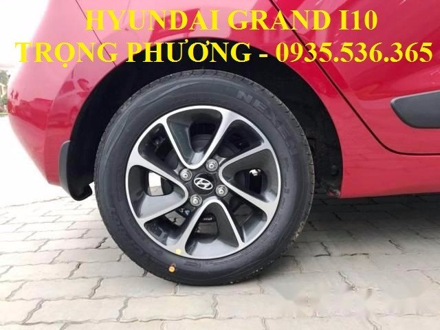 Bán xe Hyundai Grand i10 đời 2017, màu đỏ, xe nhập-8