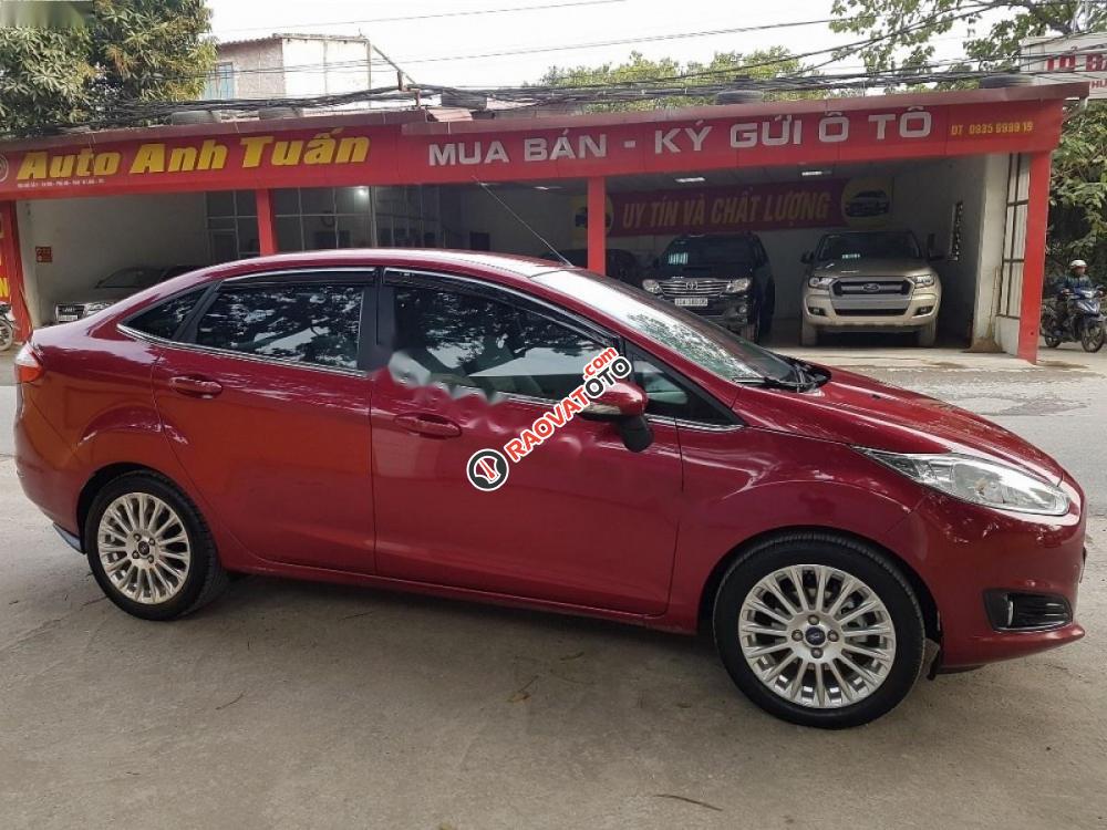 Cần bán Ford Fiesta Titanium sản xuất 2014, màu đỏ-2