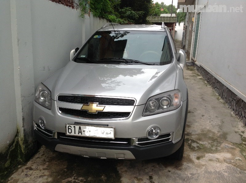 Bán Chevrolet Captiva LTZ MA XX đời 2010, màu bạc, nhập khẩu nguyên chiếc, xe gia đình giá cạnh tranh-6