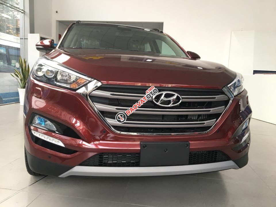 Bán Hyundai Tucson 2.0 2018 AT xăng đặc biệt. Hỗ trợ vay 85% giá trị xe, Hotline đặt xe: 0935.90.41.41 - 0948.94.55.99-4