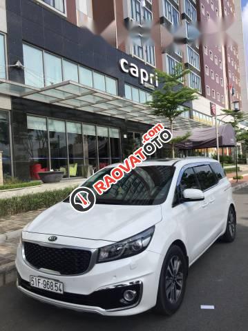 Cần bán xe Kia Sedona đời 2016, màu trắng-2