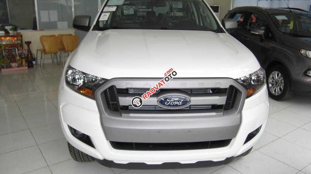 Bán xe Ford Ranger 2.2l XLS số tự động, đủ màu, hỗ trợ vay ngân hàng, thủ tục nhanh gọn-0