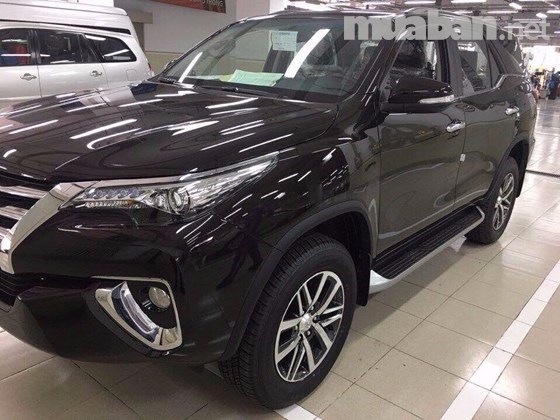 Bán xe Toyota Fortuner năm 2017, màu trắng, nhập khẩu-3