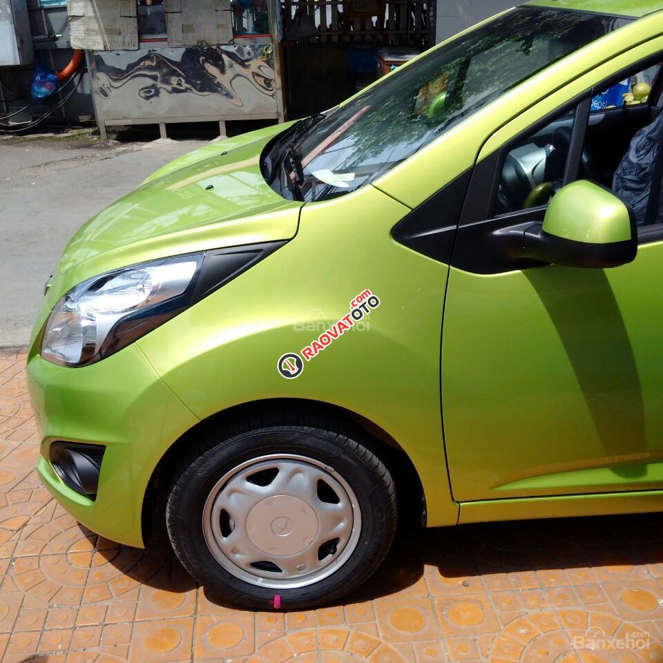 Chevrolet Spark 2017, hỗ trợ vay ngân hàng 80%. Gọi Ms. Lam 0939193718-5