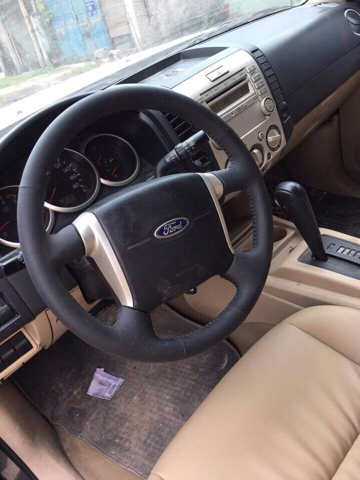 Bán xe Ford Everest đời 2011, màu xám, nhập khẩu  -3