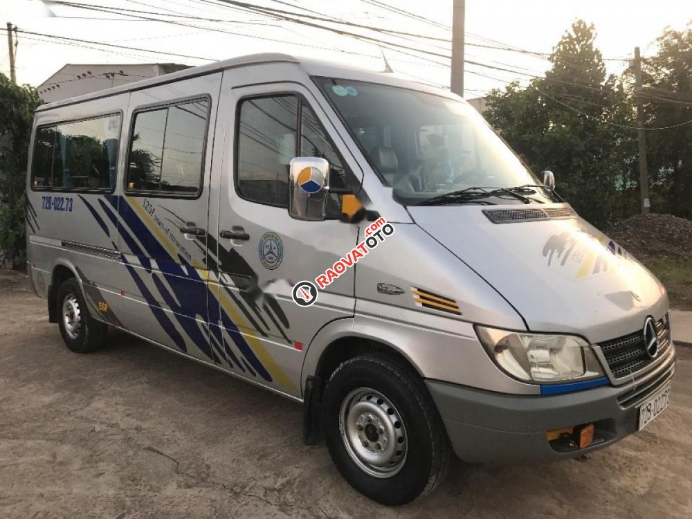 Bán ô tô Mercedes Sprinter 311 CDI 2.2L đời 2005, màu bạc-1