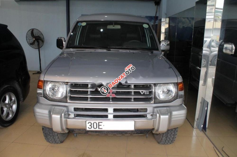 Bán Mitsubishi Pajero 3.5 đời 2007, màu bạc, nhập khẩu nguyên chiếc số sàn, giá 290tr-0