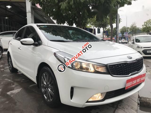 Cần bán lại xe Kia Cerato 1.6 MT đời 2016, màu trắng, 538 triệu-1