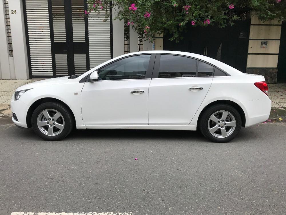 Bán Chevrolet Cruze đời 2012, màu trắng, nhập khẩu nguyên chiếc, chính chủ, giá 385tr-6