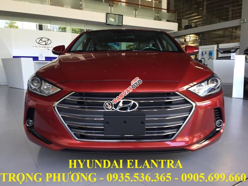 Bán Hyundai Elantra Đà Nẵng, bán xe Elantra Đà Nẵng, giá xe Elantra 2018 Đà Nẵng, LH: Trọng Phương - 0935.536.365-6