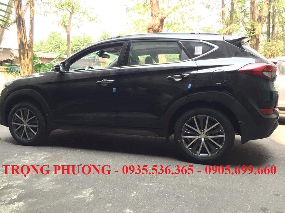 Bán Hyundai Tucson đời 2016, màu đen, xe nhập, 890tr-6