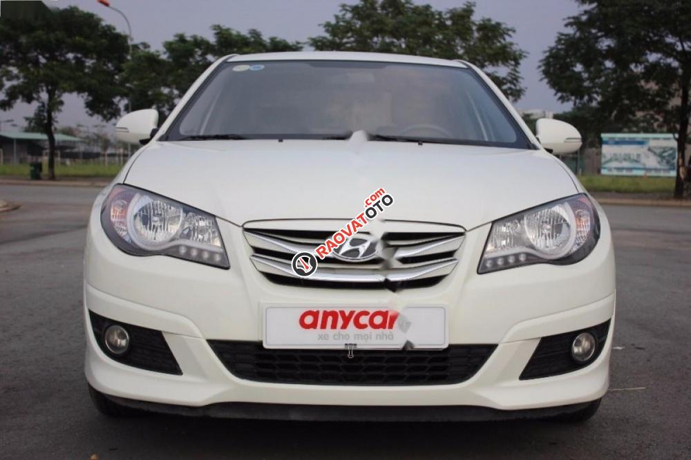 Bán Hyundai Avante 1.6MT sản xuất 2014, màu trắng số sàn-1