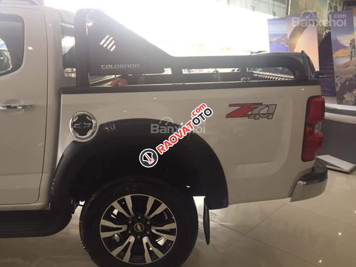 Cần bán Chevrolet Colorado 2.5L 4X2 MT LT sản xuất 2017, xe nhập, hỗ trợ vay ngân hàng 80%. Gọi Ms. Lam 0939 19 37 18-3