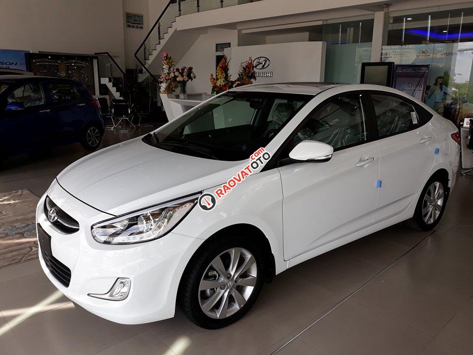 Hyundai Bà Rịa - Vũng Tàu, bán Hyundai Accent blue 1.2AT mới, màu trắng, hỗ trợ vay ngân hàng, thủ tục nhanh gọn-4